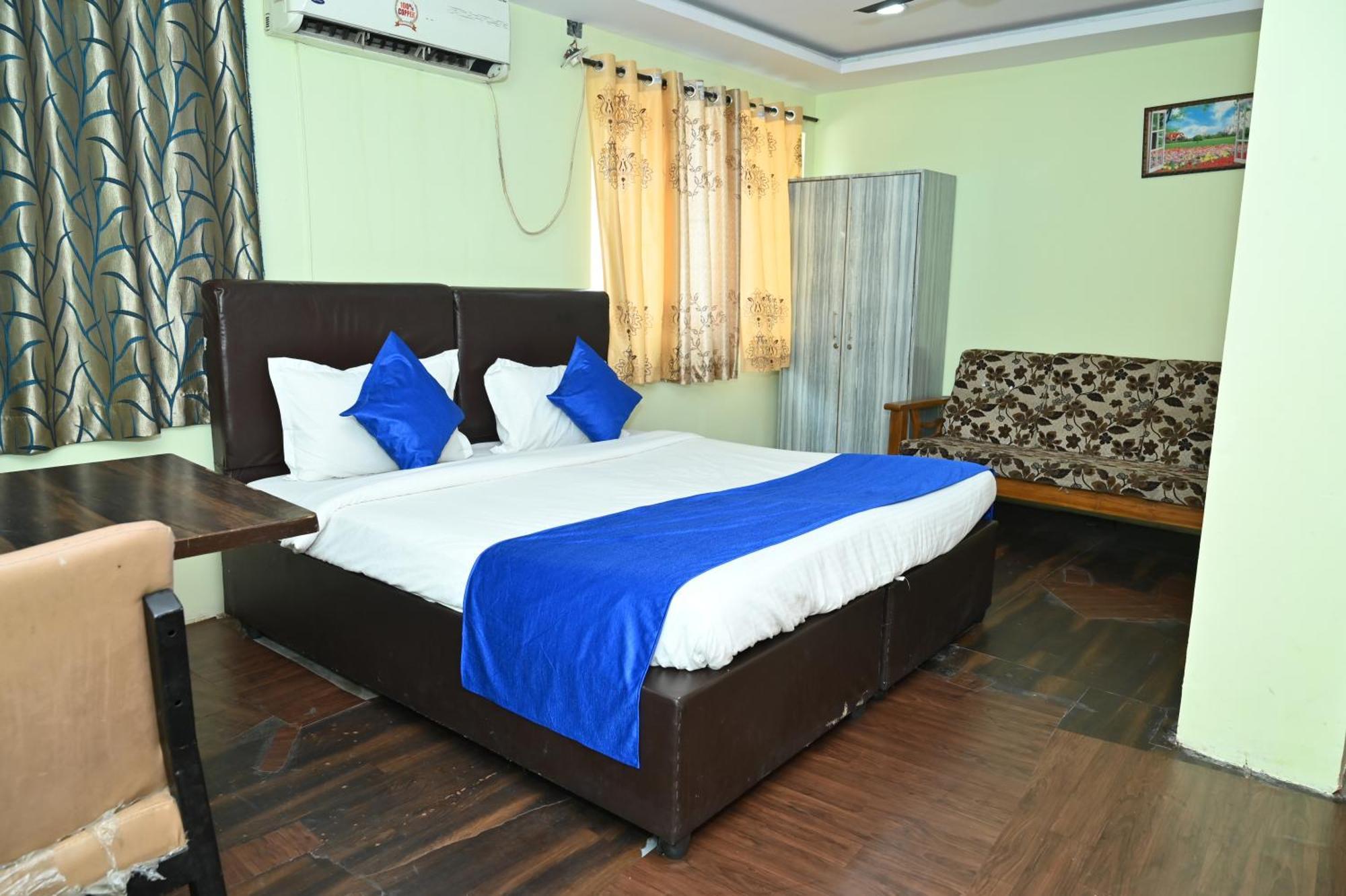 Hotel Ankitha Grand Hyderabad Exterior photo